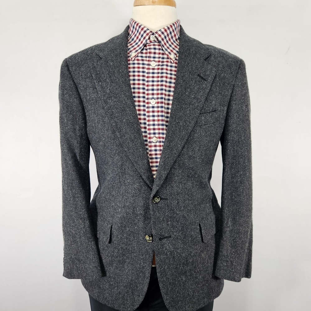 Men's Tweed Style Sport Coat Blazer Two Button Gray Herringbone Wool Size 40R